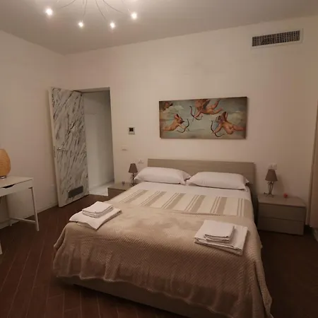 Frühstückspension Bed & Breakfast Grimaldi Di Elena Marina di Massa